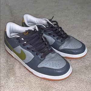 Nike men’s Sb dunk lows